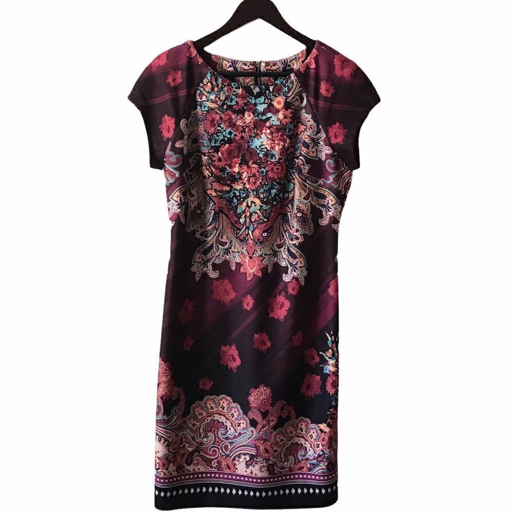 ECI New York - Scuba Short Sleeves Sheath Floral Cocktail Dress